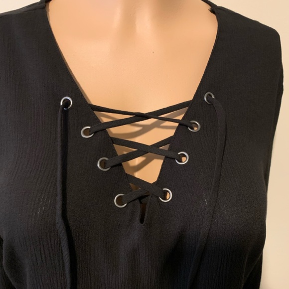 Junior ruffles long sleeve pullover size large - Picture 6 of 10